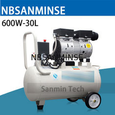 600W - 30L मिनी एयर कंप्रेसर Oilless उच्च दबाव मूक डिजाइन लकड़ी काम कर घर अनुप्रयोग AC220V उच्च गुणवत्ता