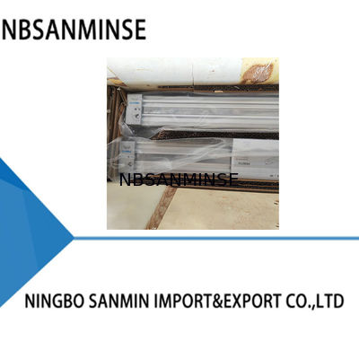 न्यूमैटिक कुशन फेस्टो सिलिंडर एडजस्टेबल दोनों एंड्स ऑटोमेशन पार्ट्स DGC-K-40-1200-PPV-A-GK